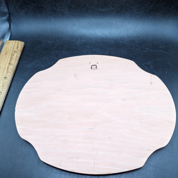 Vintage Owl Decorative Wall Hanging with Pine Branch Design - Picture 4 of 6